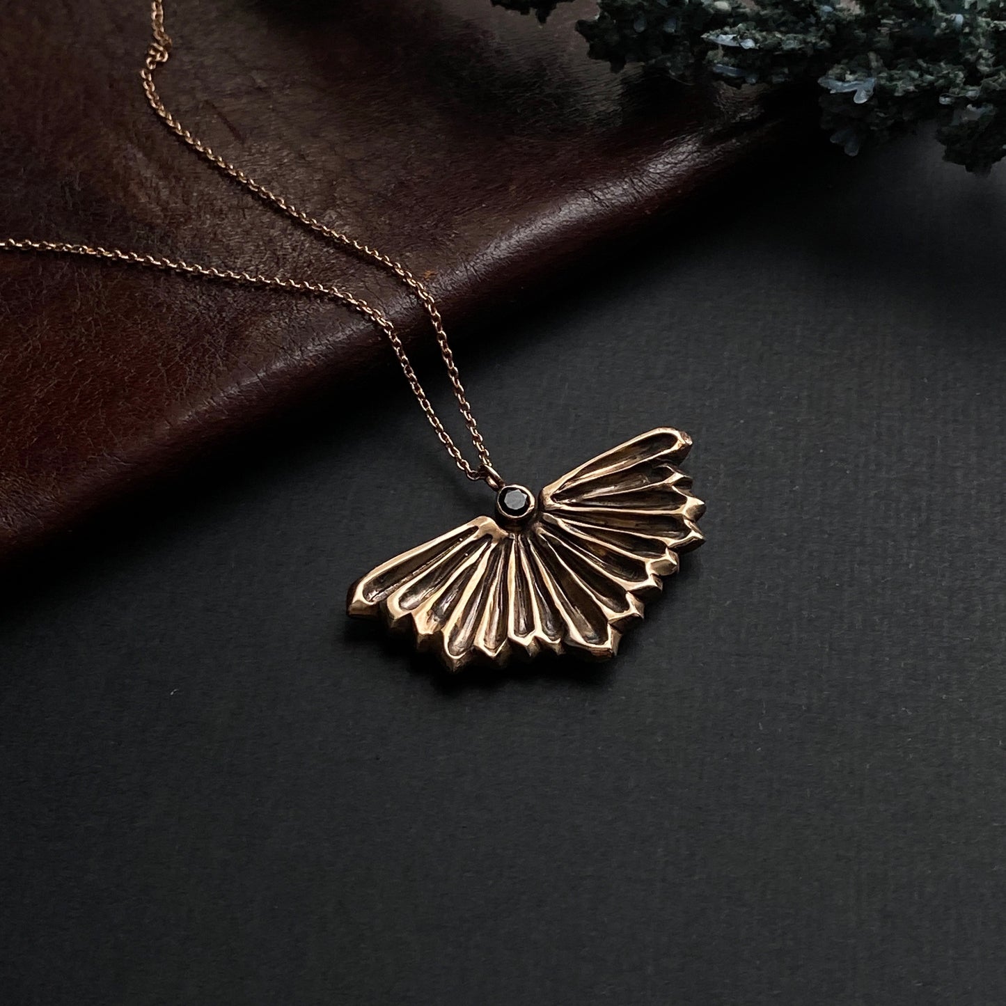 Gill Print Necklace in Bronze
