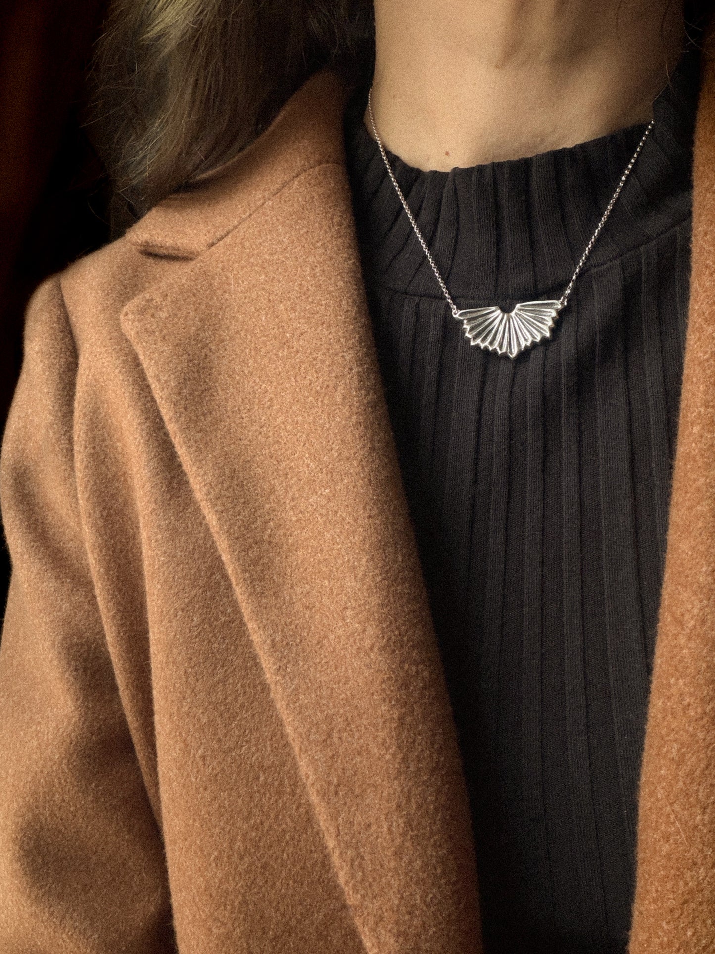 Gill Print Necklace in Silver