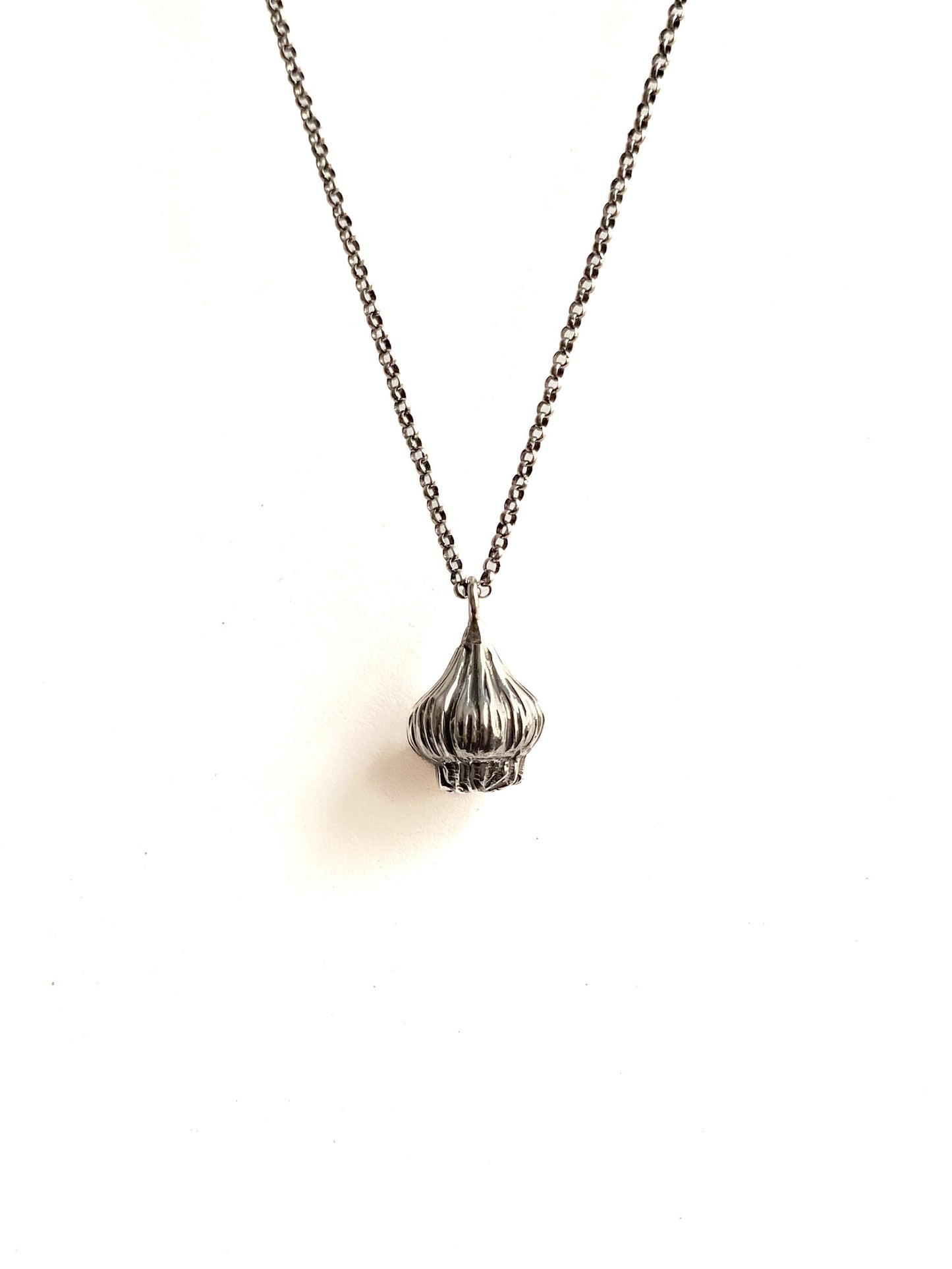 Garlic Neclace in Sterling Silver